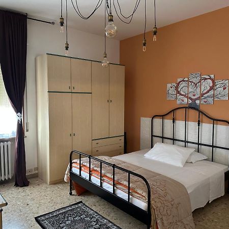 La Casa Di Jennifer Daire Parma Dış mekan fotoğraf