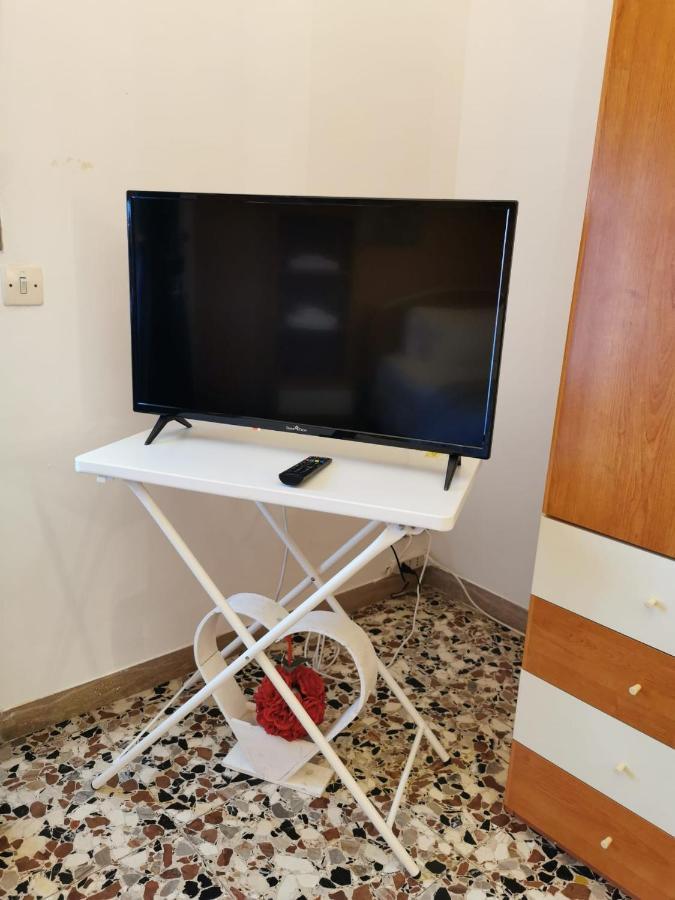 La Casa Di Jennifer Daire Parma Dış mekan fotoğraf
