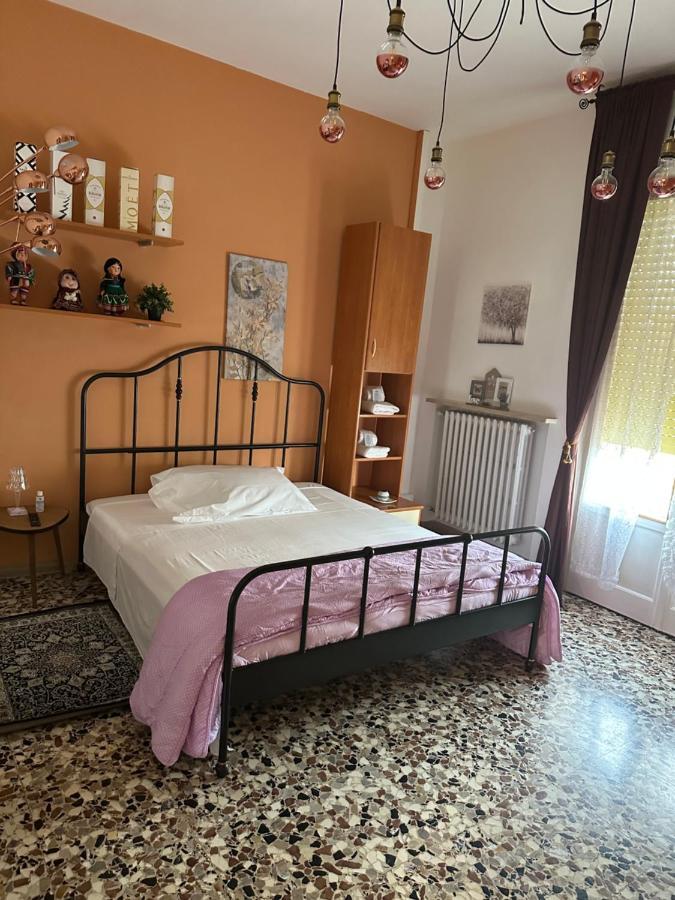La Casa Di Jennifer Daire Parma Dış mekan fotoğraf